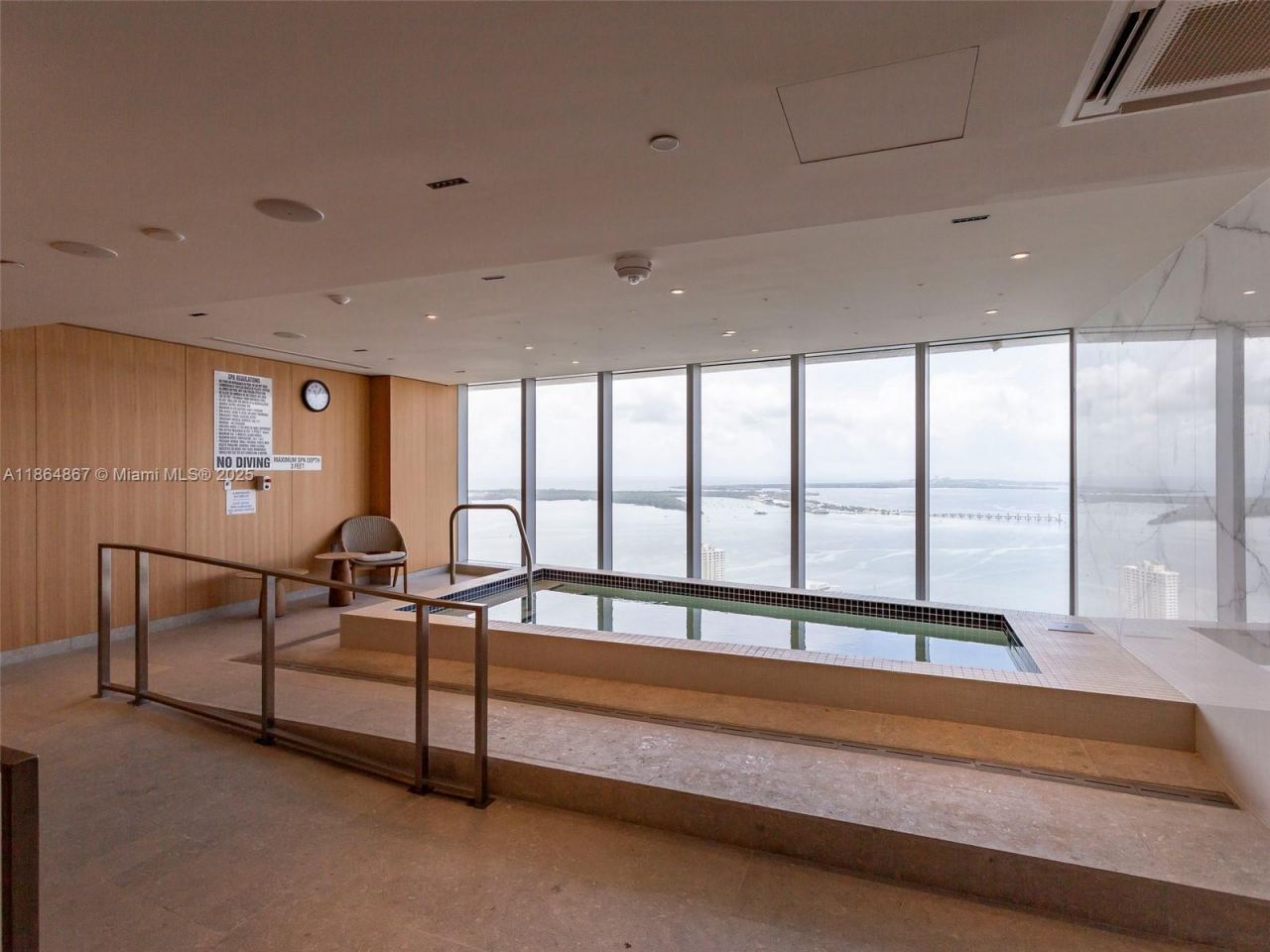 300 Biscayne Blvd Way, Unit 2505, Miami, FL 33131 Photo