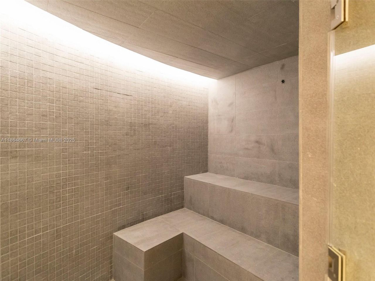 300 Biscayne Blvd Way, Unit 2505, Miami, FL 33131 Photo