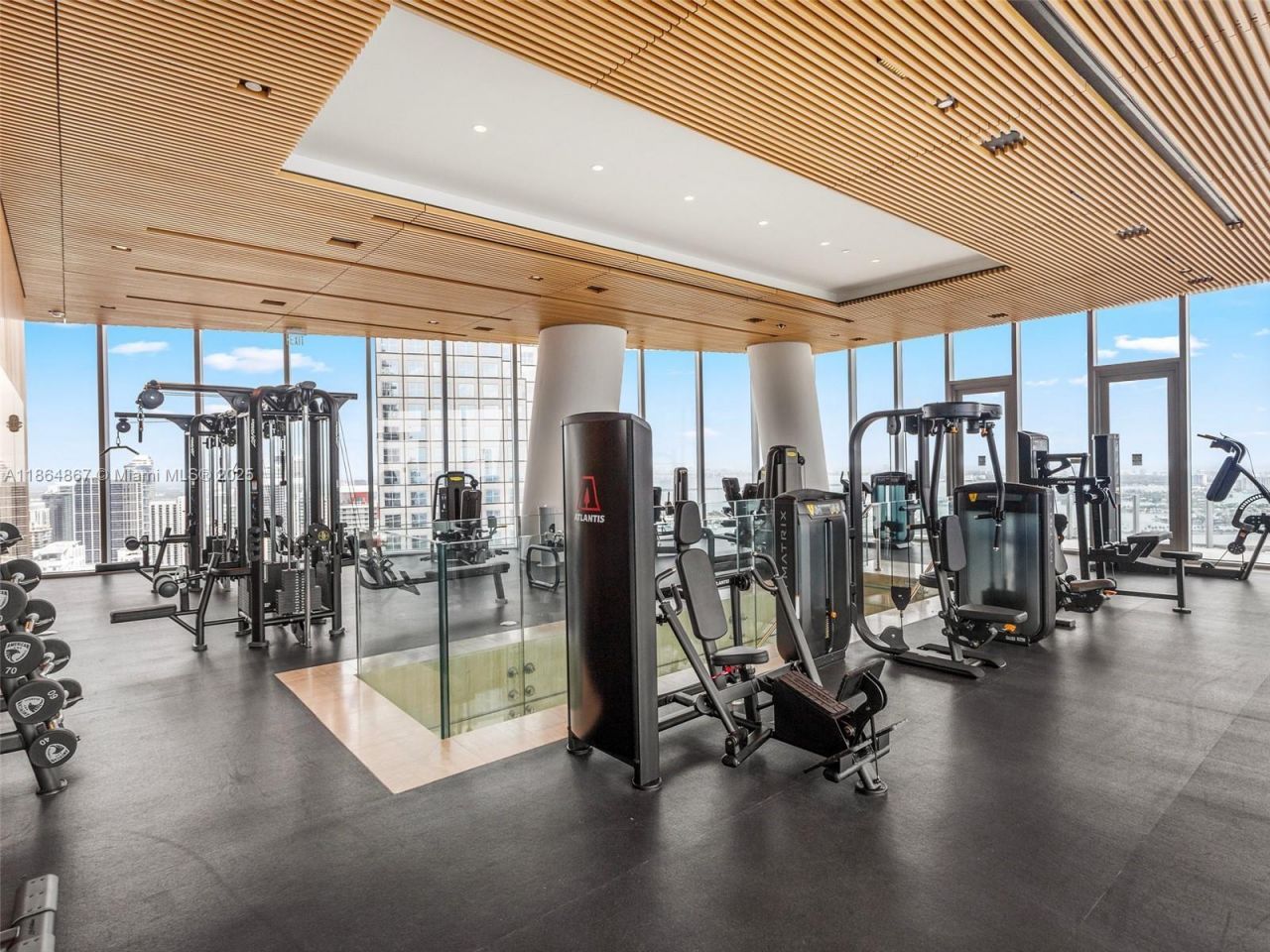 300 Biscayne Blvd Way, Unit 2505, Miami, FL 33131 Photo