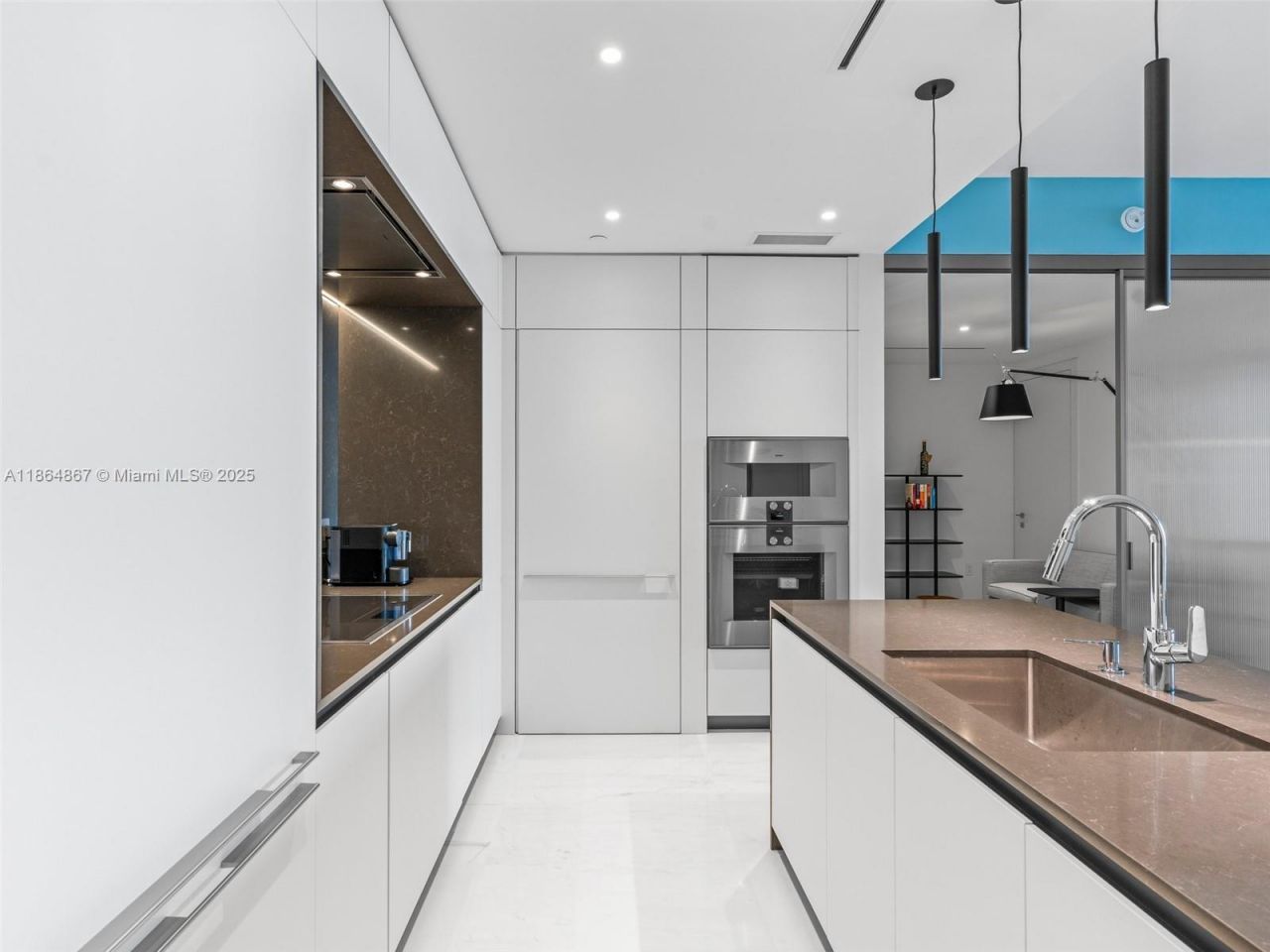 300 Biscayne Blvd Way, Unit 2505, Miami, FL 33131 Photo