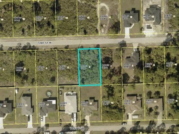 3209 72ND ST W, LEHIGH ACRES, FL 33971
