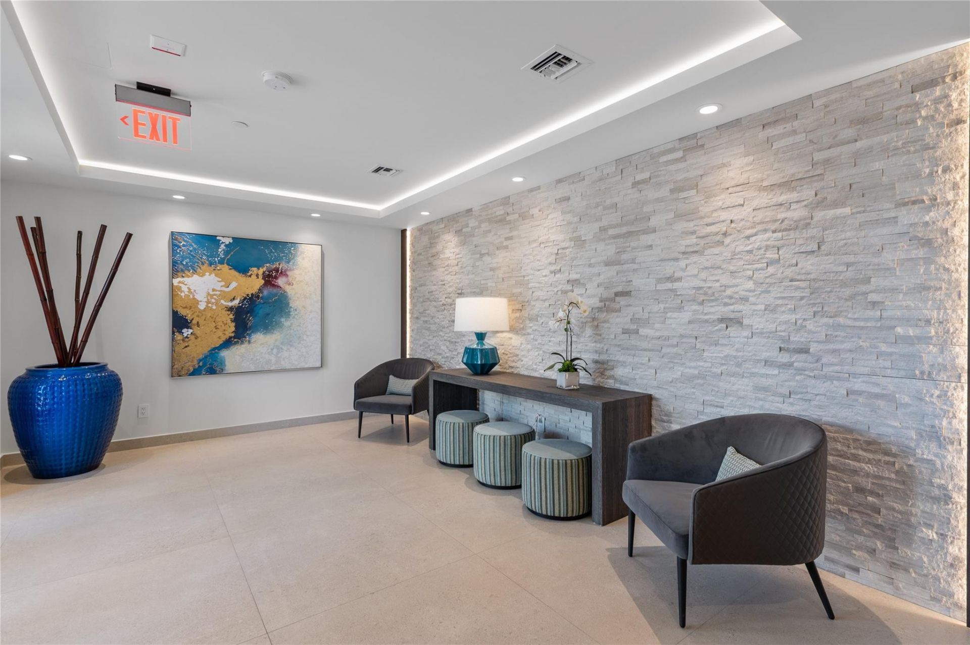 777 Bayshore Drive, Unit 705, Fort Lauderdale, FL 33304 Photo