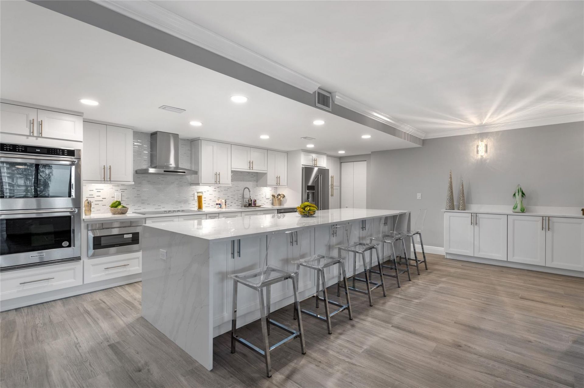 777 Bayshore Drive, Unit 705, Fort Lauderdale, FL 33304 Photo