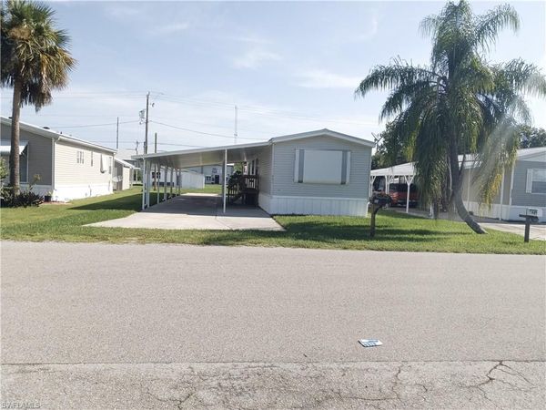 231 Palm AVE NW, MOORE HAVEN, FL 33471