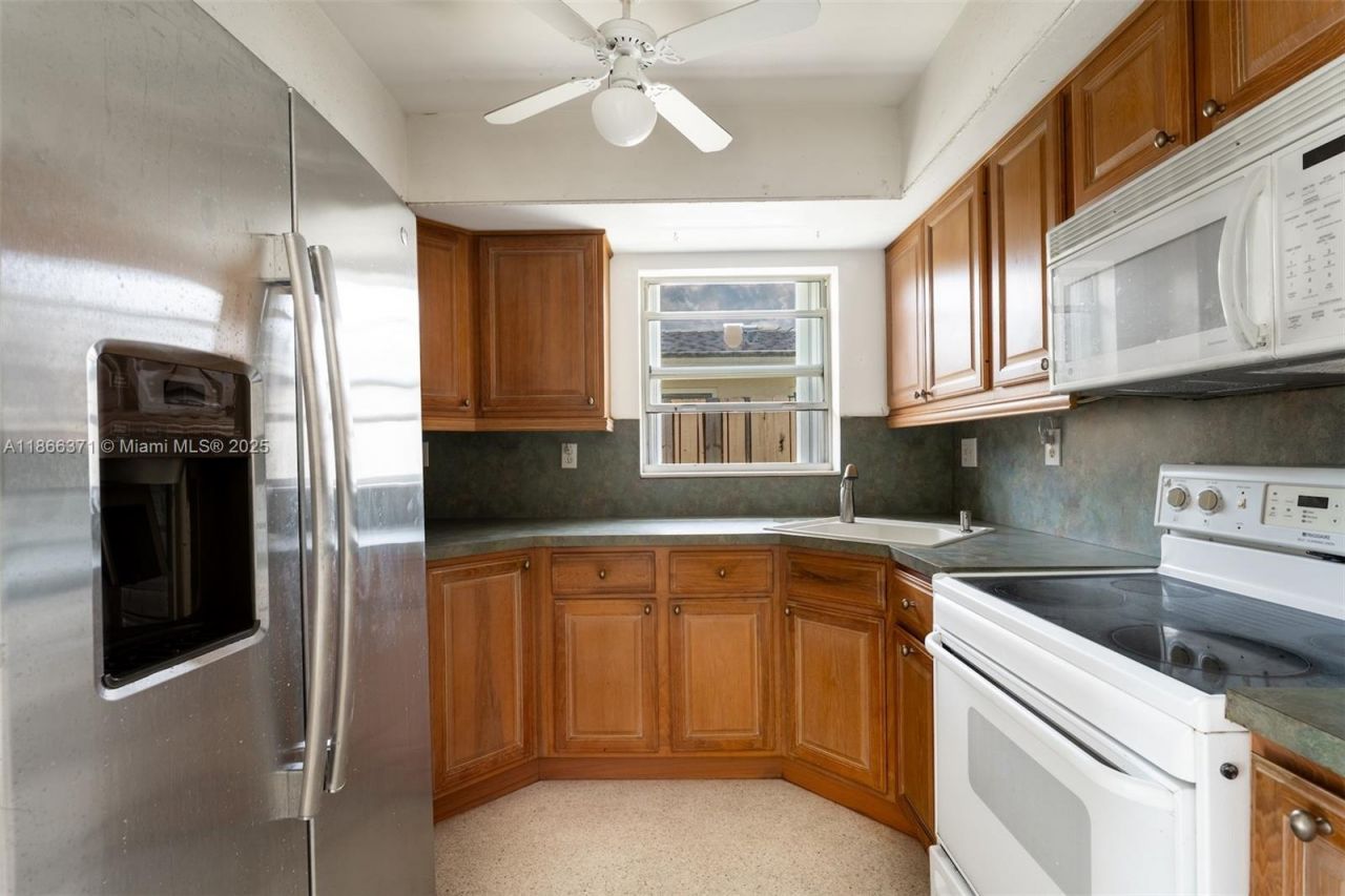 4915 NE 22nd Ave, Lighthouse Point, FL 33064 Photo