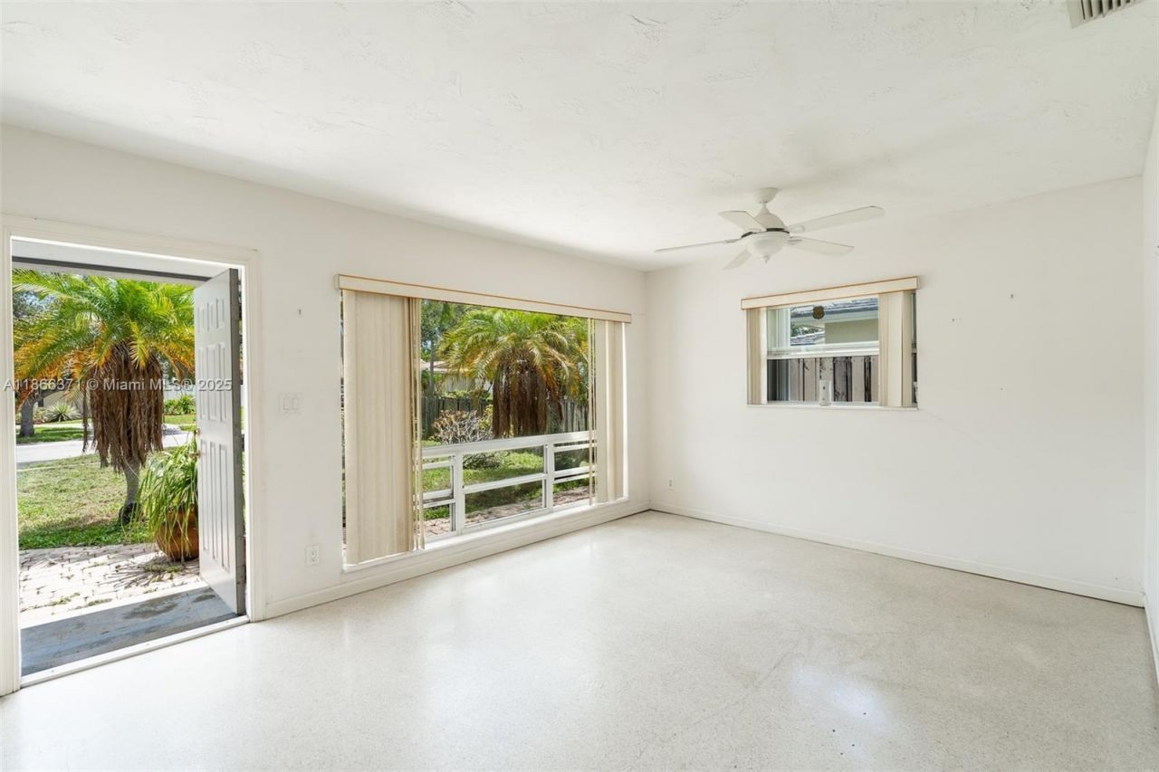 4915 NE 22nd Ave, Lighthouse Point, FL 33064 Photo