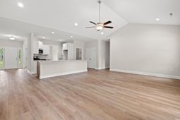 1161 Loop Circle photo 4