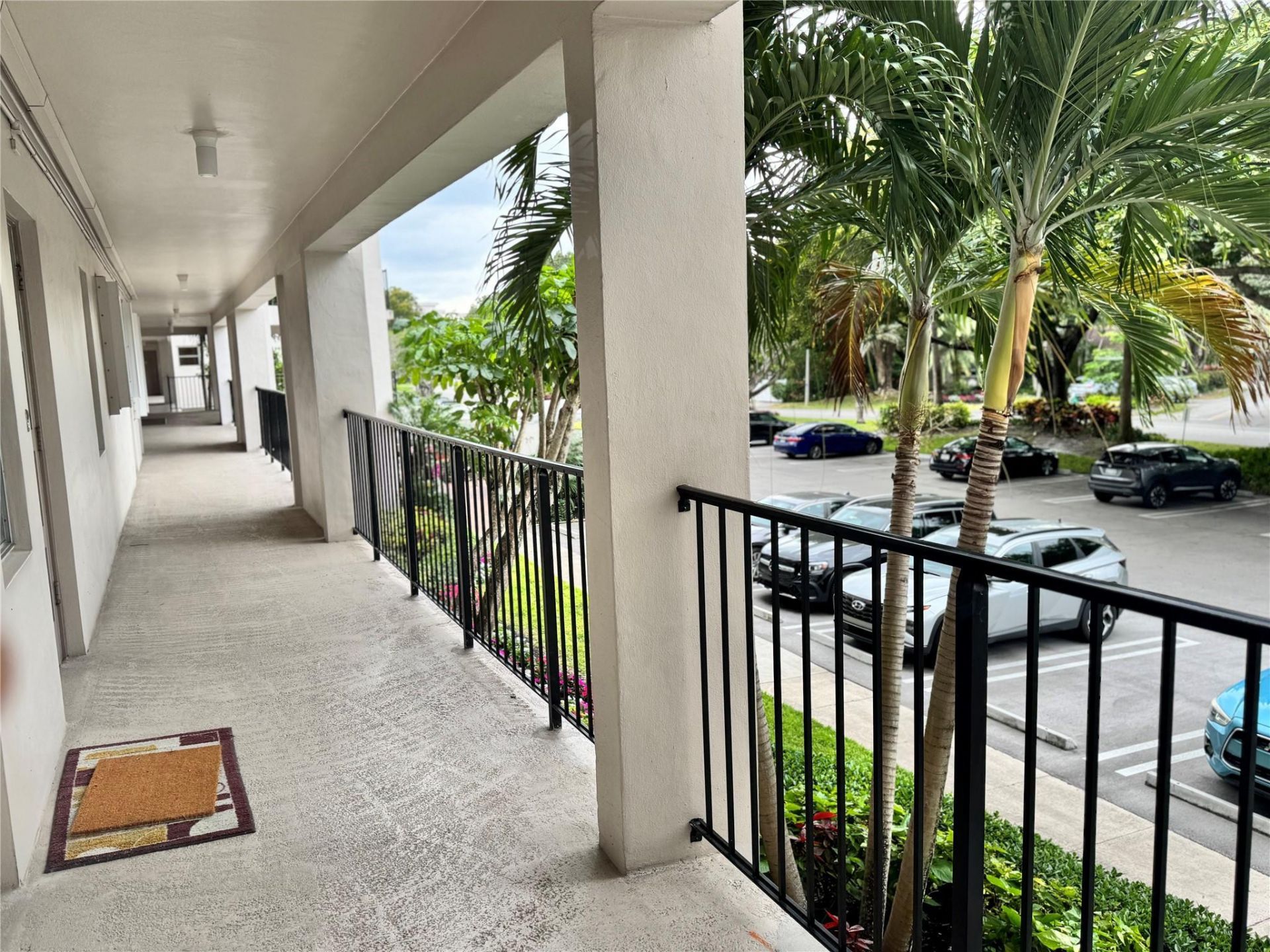 2850 N Palm Aire Drive, Unit 207, Pompano Beach, FL 33069 Photo