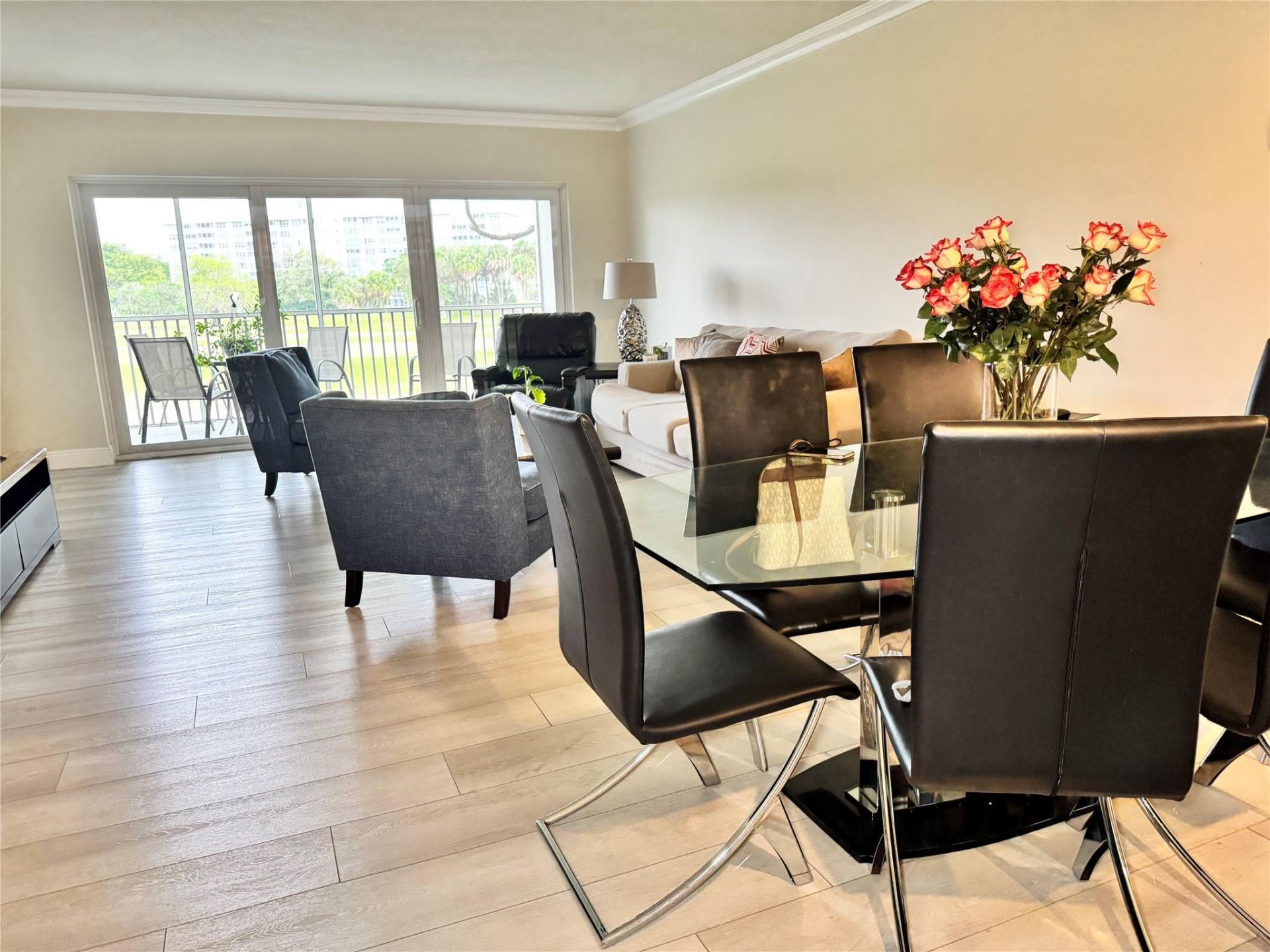 2850 N Palm Aire Drive, Unit 207, Pompano Beach, FL 33069 Photo