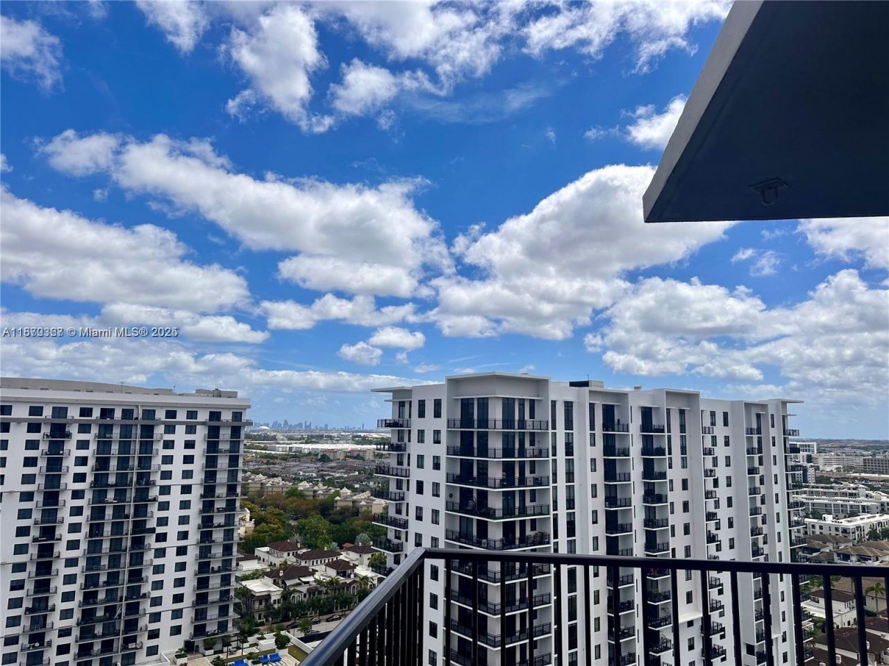 5252 NW 85th Ave, Unit 1909, Doral, FL 33166 Photo