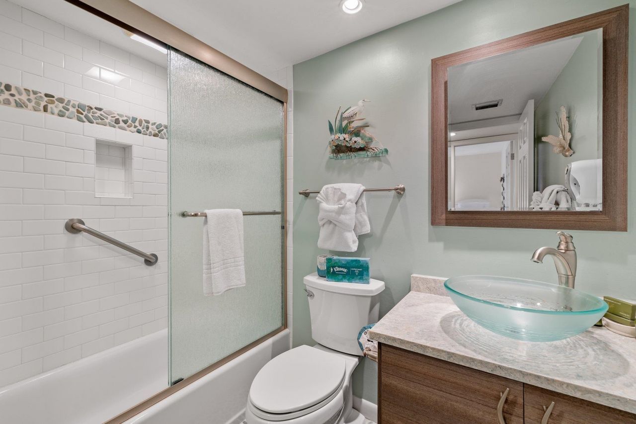 845 E Gulf Dr, Unit 632, Sanibel, FL 33957 Photo