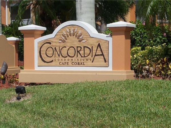 1831 Concordia Lake CIR, Unit 1409, CAPE CORAL, FL 33909
