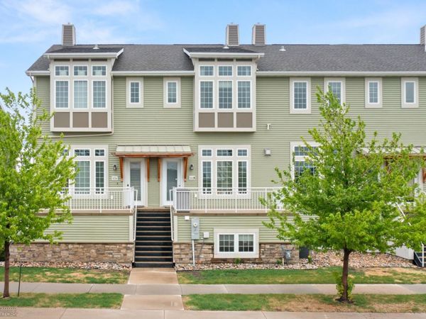 503 33rd Way E, Unit B, West Fargo, ND 58078