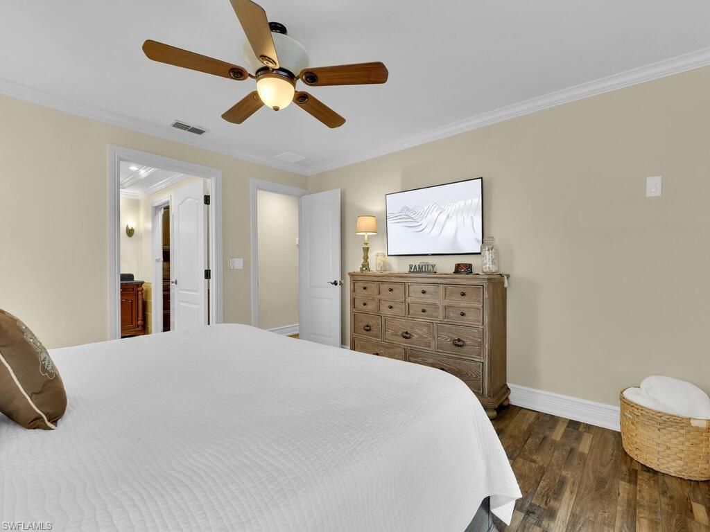 1901 SE 13th St, Cape Coral, FL 33990 Photo