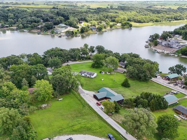 8136 Linden Street, Dexter, IA 50070