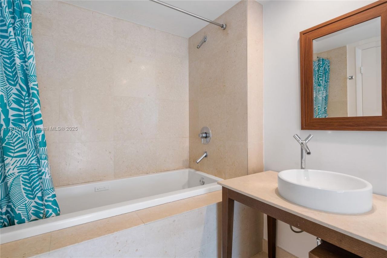 495 Brickell Ave, Unit 2709, Miami, FL 33131 Photo