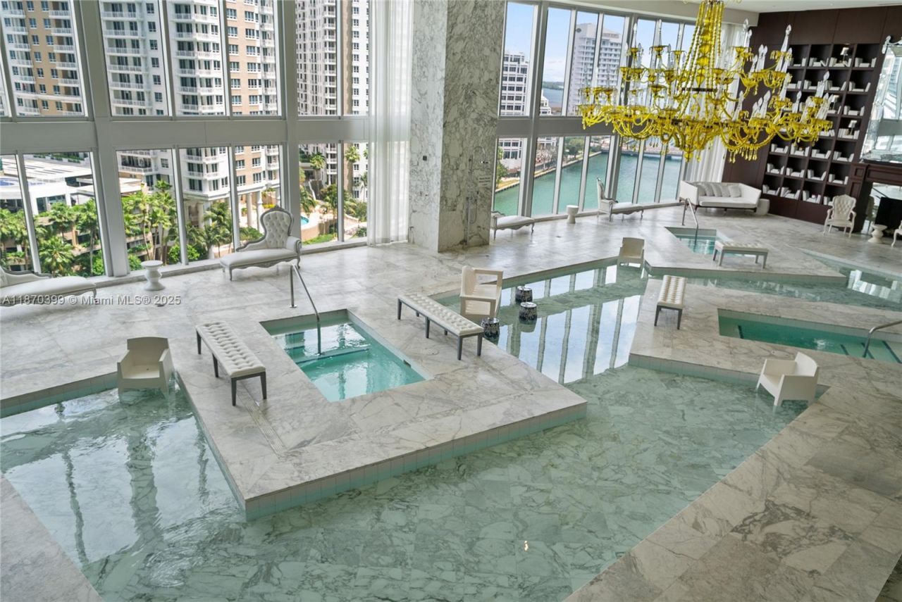 495 Brickell Ave, Unit 2709, Miami, FL 33131 Photo