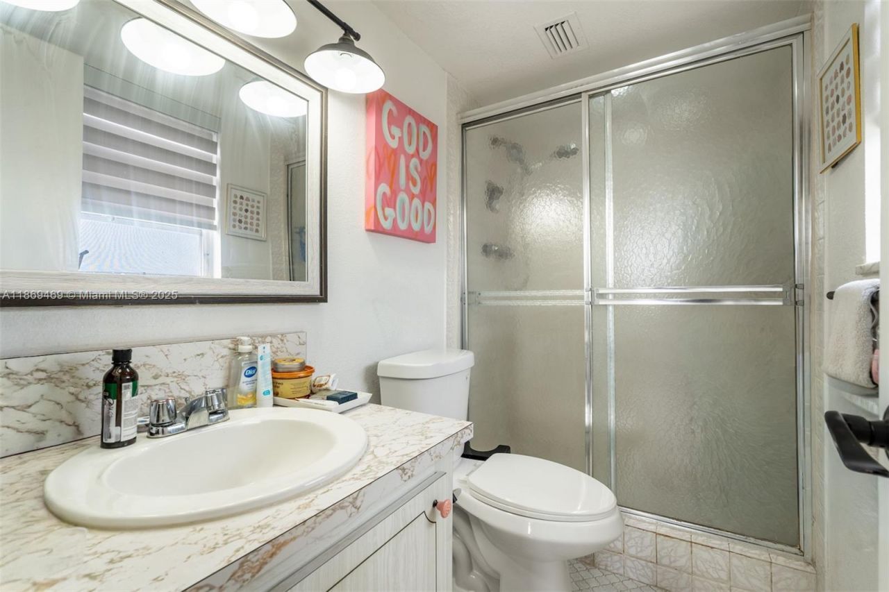 1811 Jefferson St, Unit 601, Hollywood, FL 33020 Photo