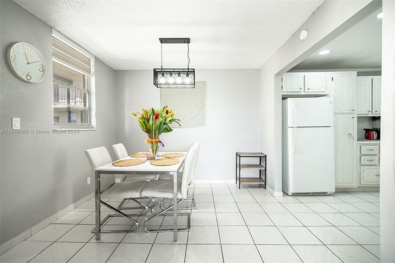 1811 Jefferson St, Unit 601, Hollywood, FL 33020 Photo