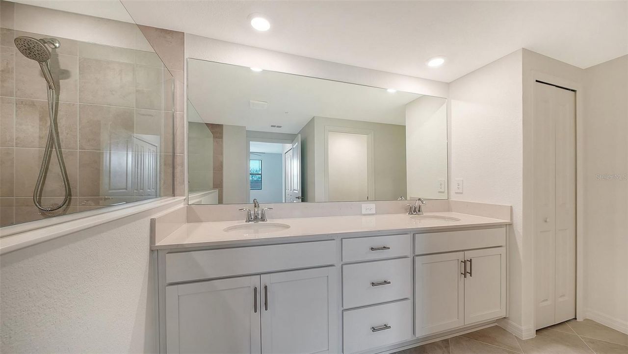 5624 Summit Pointe Circle, Unit 104, Bradenton, FL 34210 Photo