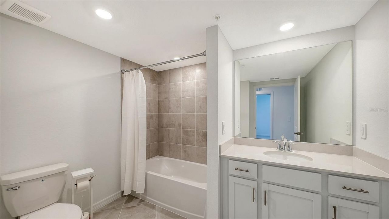 5624 Summit Pointe Circle, Unit 104, Bradenton, FL 34210 Photo