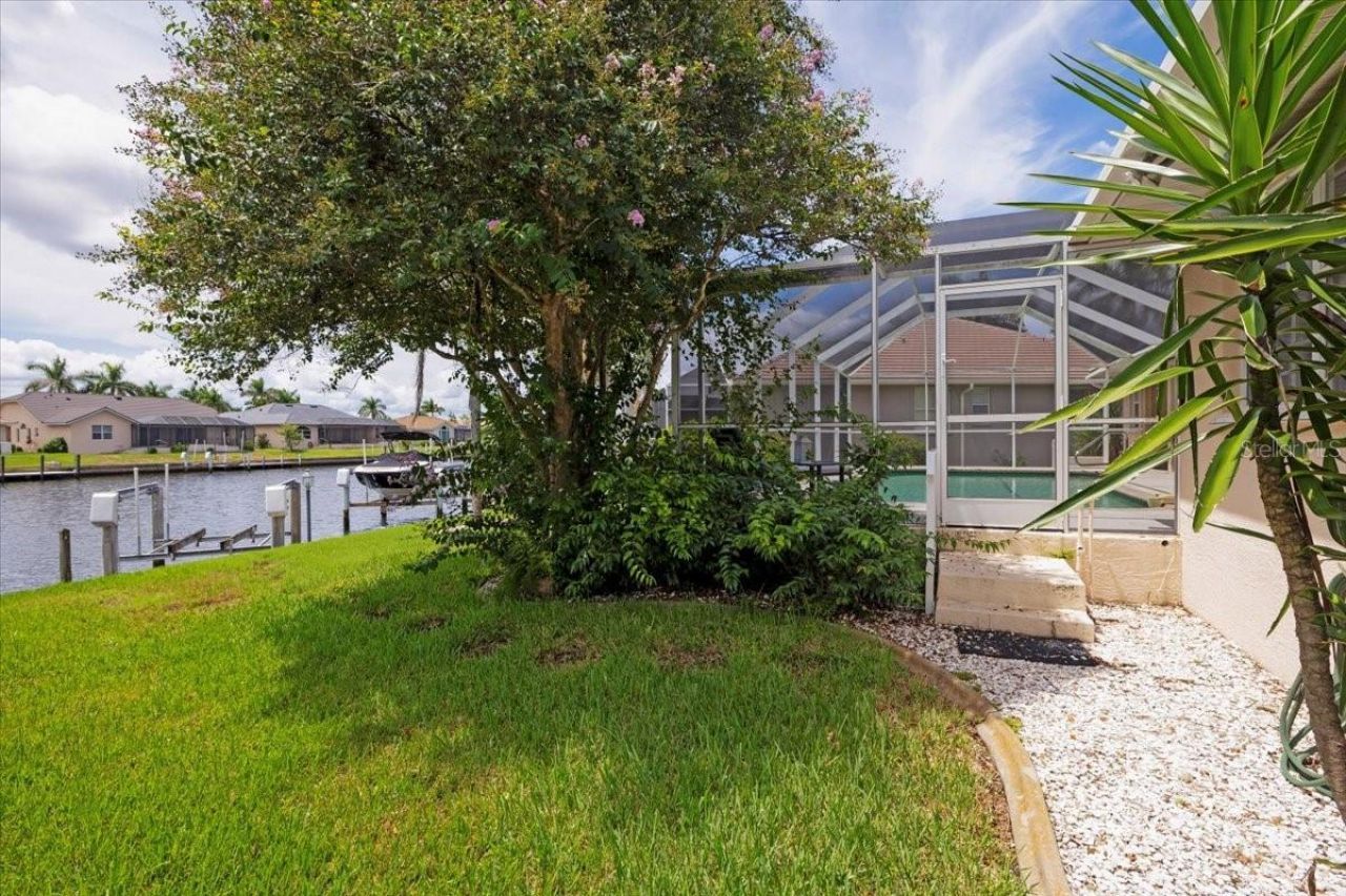 527 Saint Girons Court, Punta Gorda, FL 33950 Photo