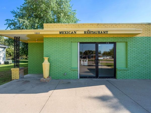 1414 Broadway St., Dakota City, NE 68731