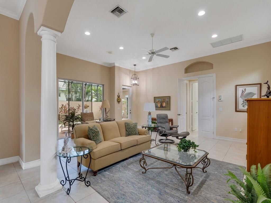 1208 Riverwind Circle, Vero Beach, FL 32967 Photo