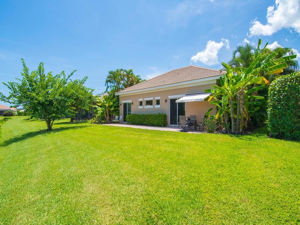 1208 Riverwind Circle, Vero Beach, FL 32967 Photo