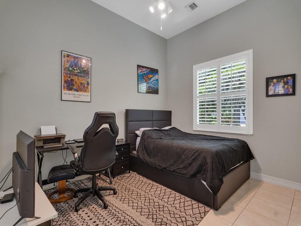 1208 Riverwind Circle, Vero Beach, FL 32967 Photo