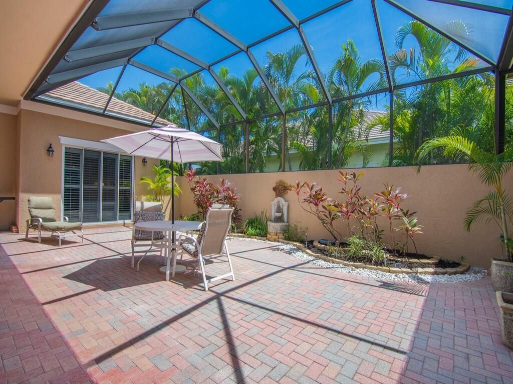 1208 Riverwind Circle, Vero Beach, FL 32967 Photo