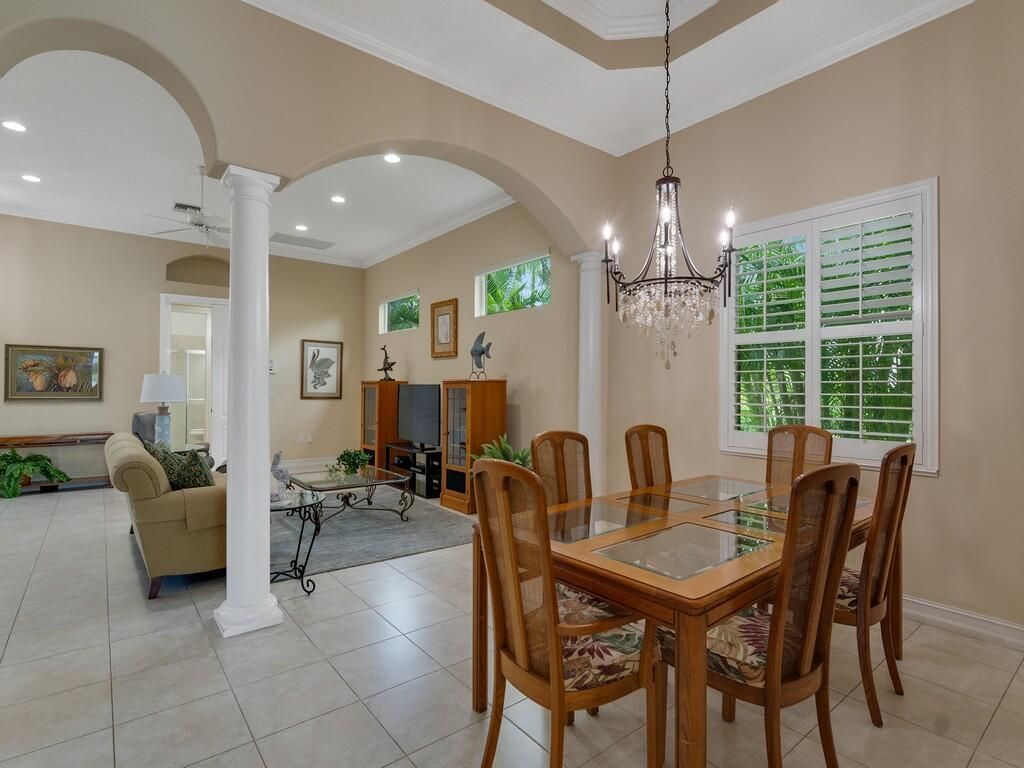 1208 Riverwind Circle, Vero Beach, FL 32967 Photo
