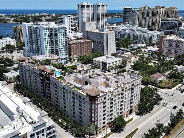 410 Evernia Street, Unit 616, West Palm Beach, FL 33401