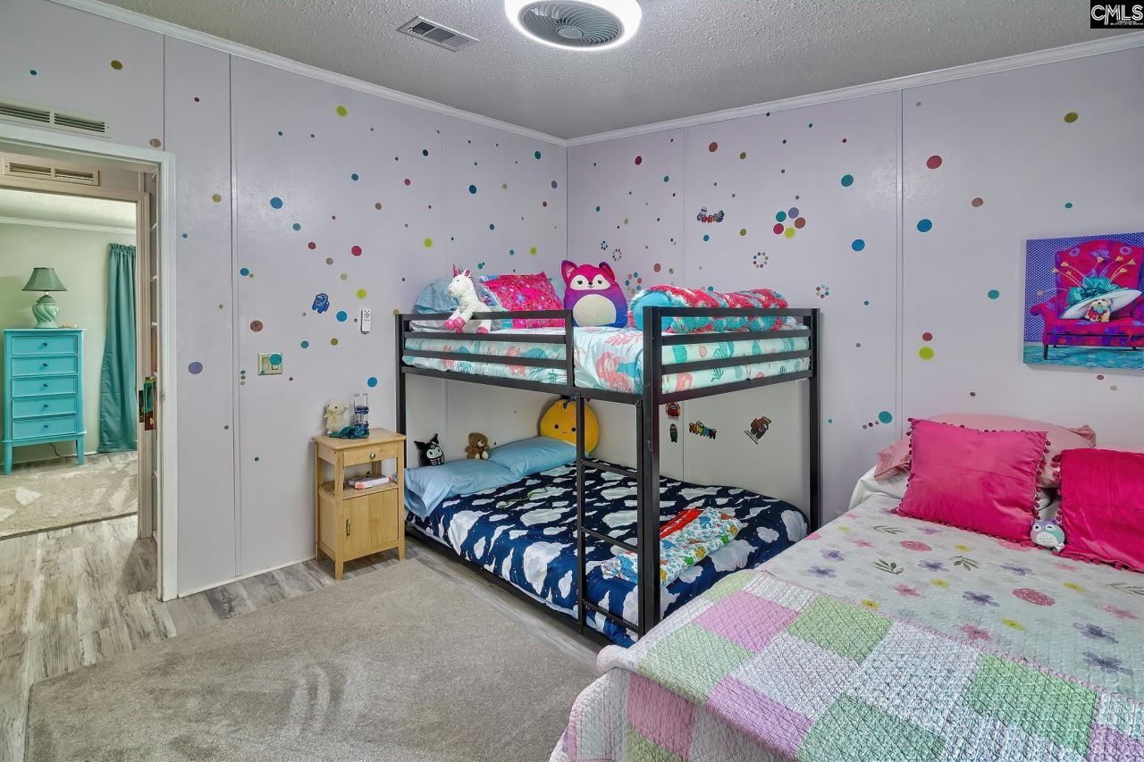 1839 Lakeshore Road Photo 18