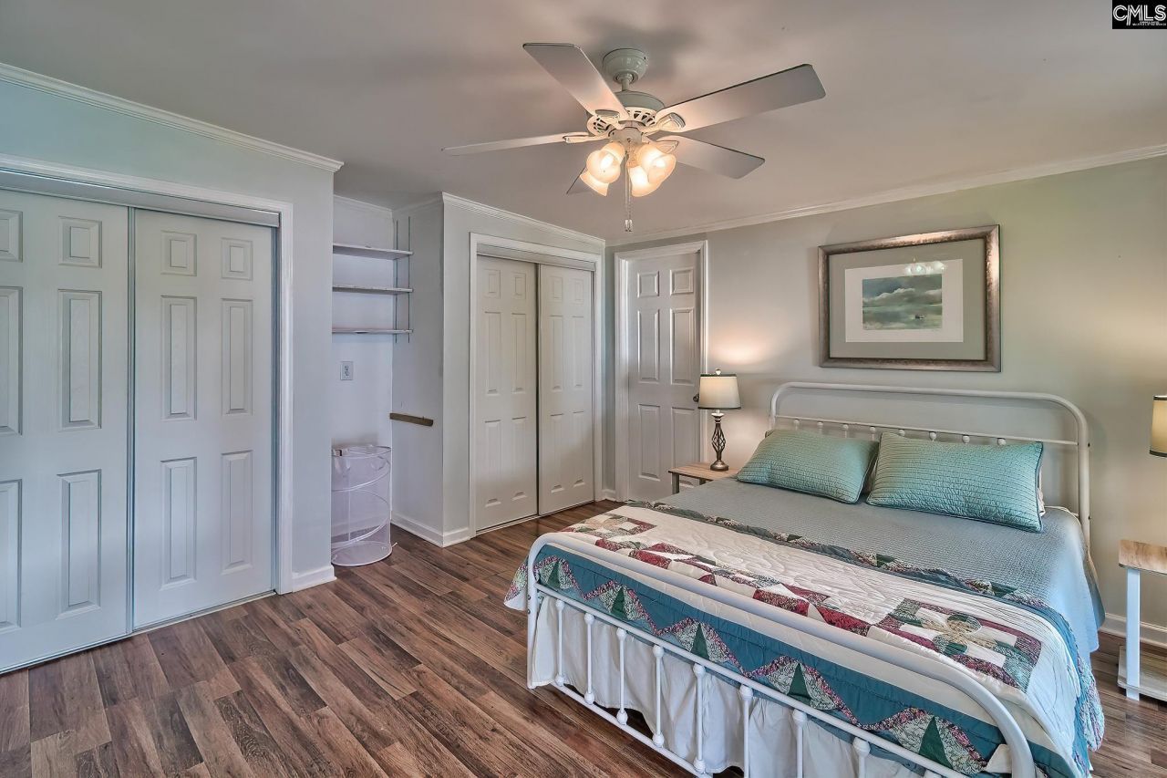 1839 Lakeshore Road Photo 25