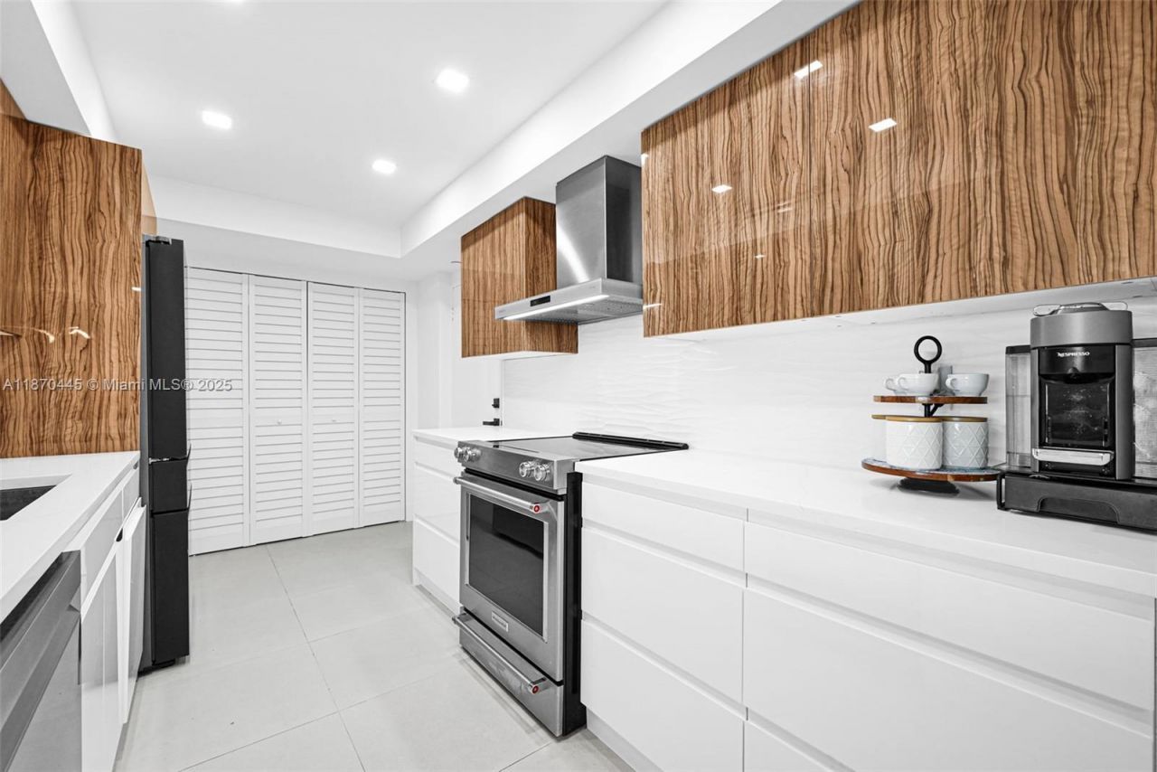 2100 S Ocean Dr, Unit 3CD, Fort Lauderdale, FL 33316 Photo