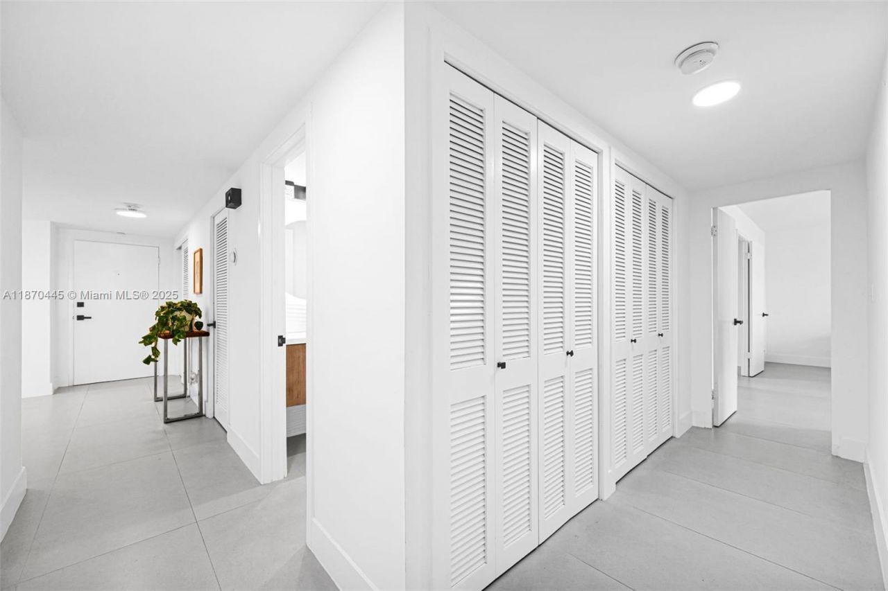 2100 S Ocean Dr, Unit 3CD, Fort Lauderdale, FL 33316 Photo