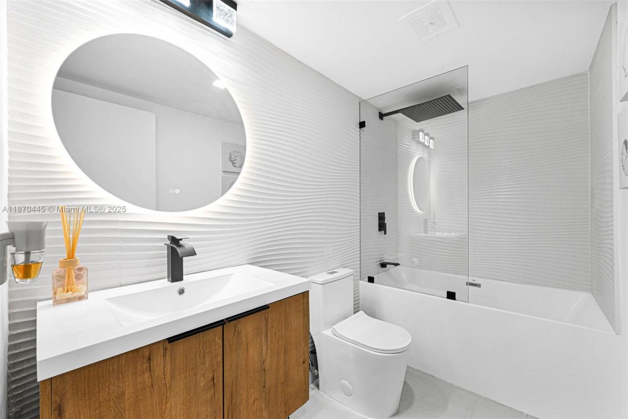 2100 S Ocean Dr, Unit 3CD, Fort Lauderdale, FL 33316 Photo