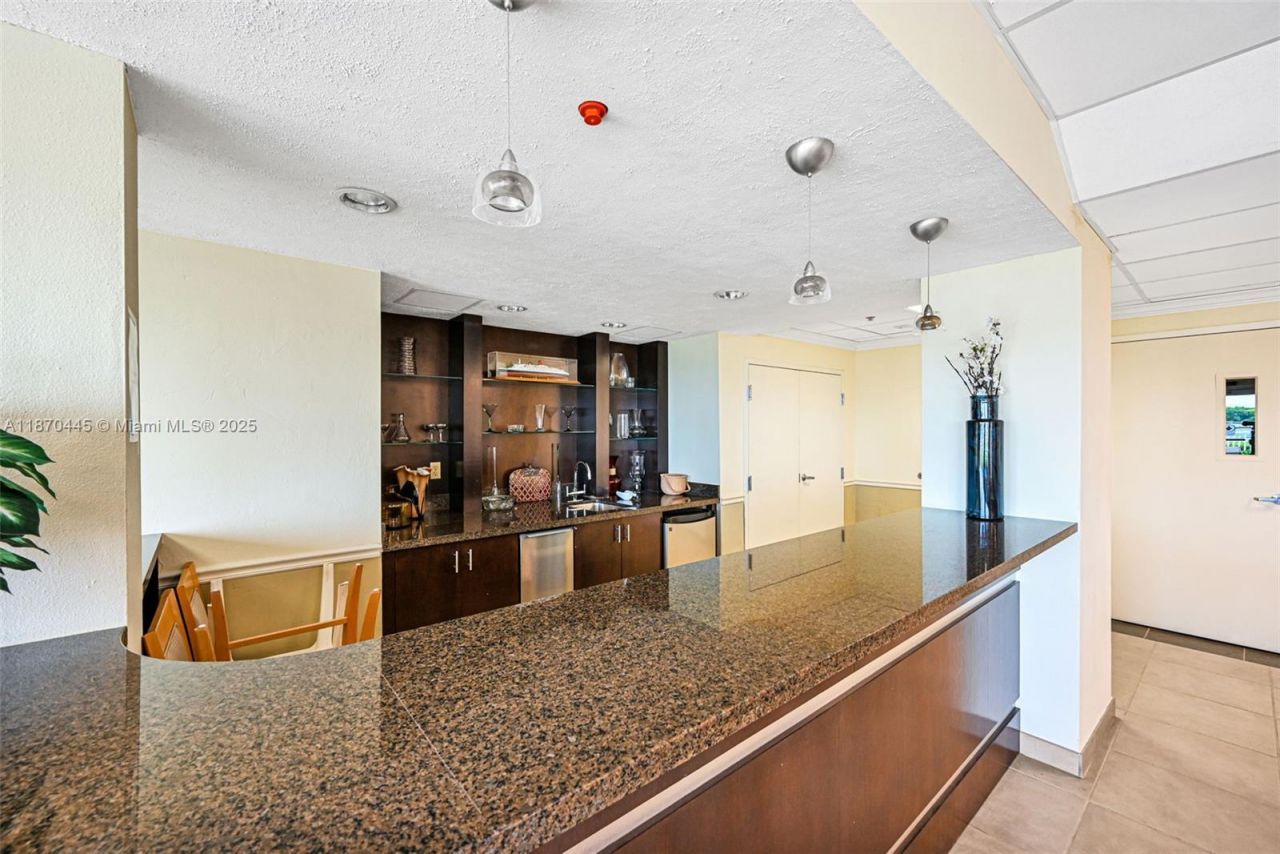 2100 S Ocean Dr, Unit 3CD, Fort Lauderdale, FL 33316 Photo