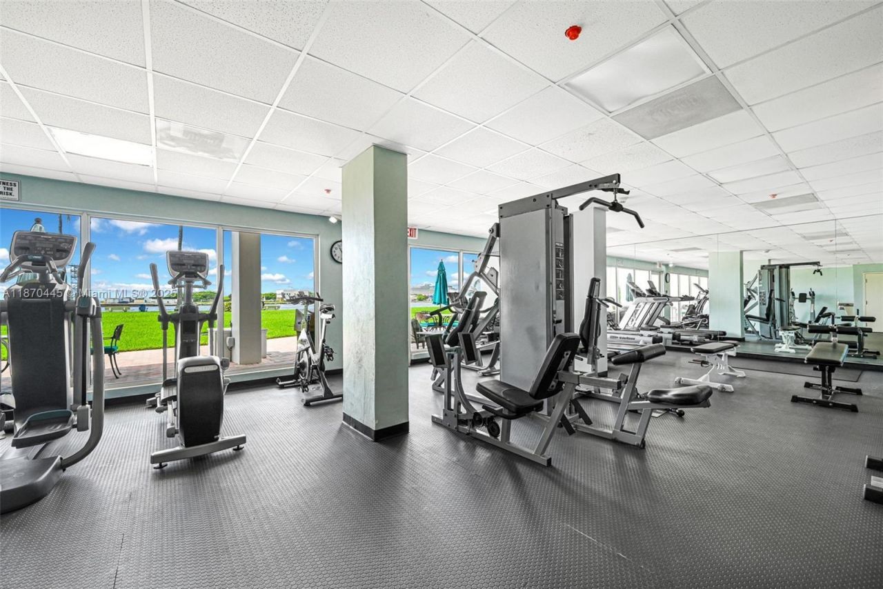 2100 S Ocean Dr, Unit 3CD, Fort Lauderdale, FL 33316 Photo