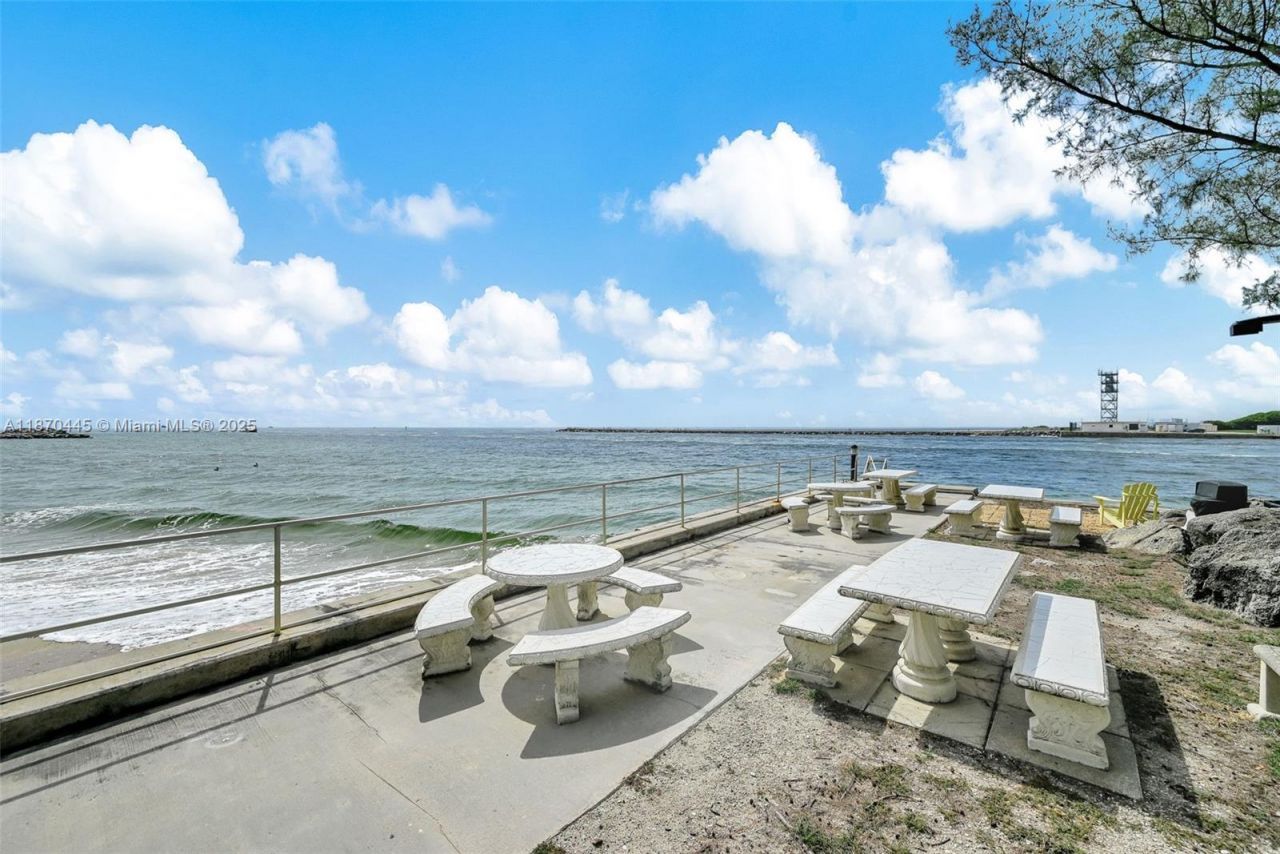 2100 S Ocean Dr, Unit 3CD, Fort Lauderdale, FL 33316 Photo