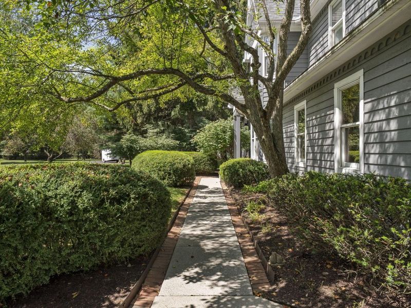 5040 Sunbury Road, Westerville, OH 43082 Photo 4