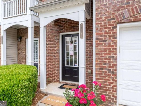 2826 SNAPFINGER Manor, Decatur, GA 30035