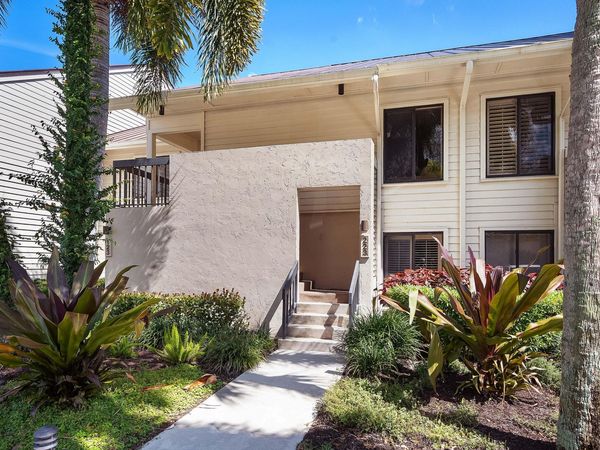 6403 SE Brandywine Court, Unit 223, Stuart, FL 34997