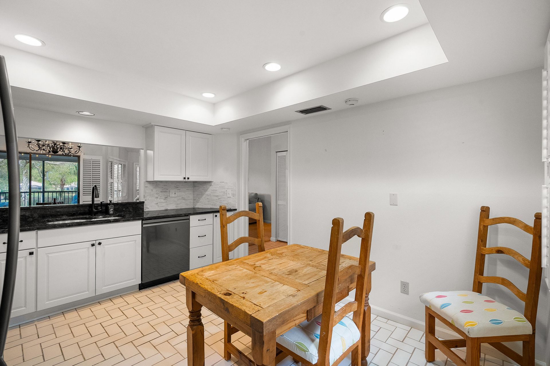 6403 SE Brandywine Court, Unit 223, Stuart, FL 34997 Photo