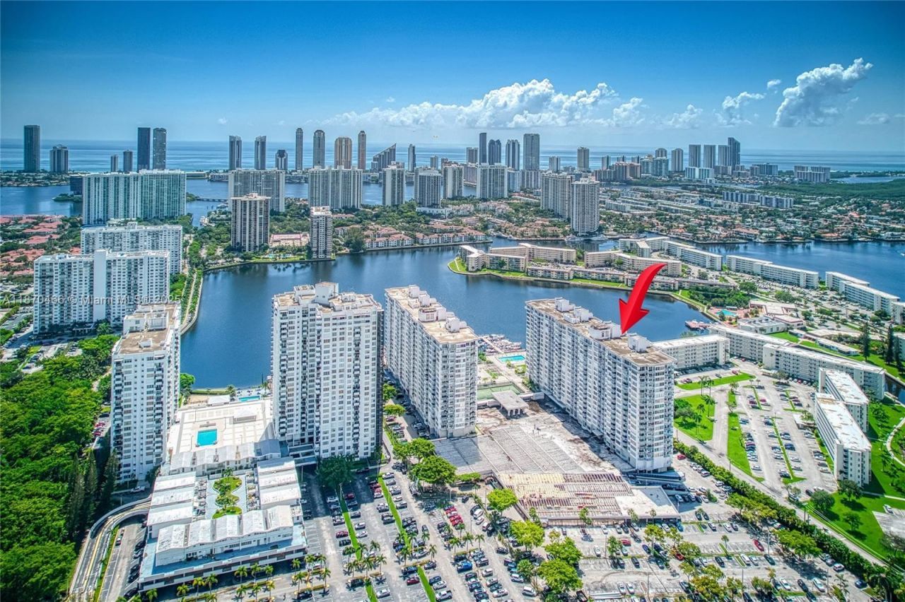 18021 Biscayne Blvd, Unit 1604, Aventura, FL 33160 Photo