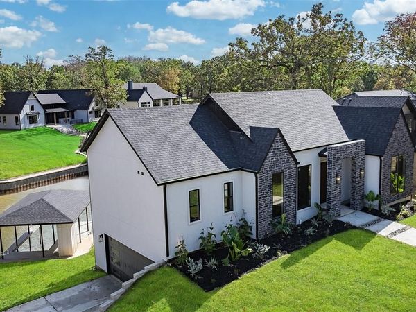 114 Pinnacle Club Drive, Mabank, TX 75156