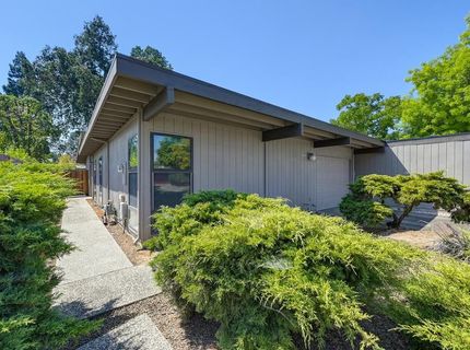 8804 On Ct, Elk Grove, CA 95624 Photo