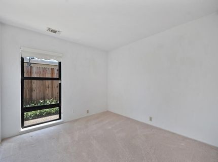 8804 On Ct, Elk Grove, CA 95624 Photo