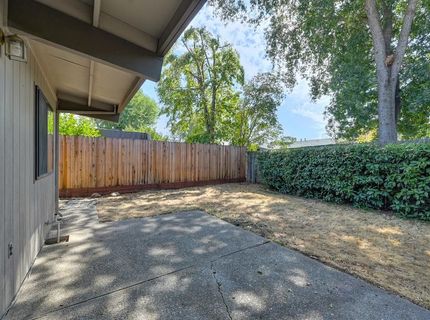 8804 On Ct, Elk Grove, CA 95624 Photo
